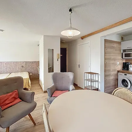 Lejlighed Avec Terrasse, Proche Thermes Et Centre, Animaux Acceptes, Wifi Inclus, - Fr-1-451-66 *
