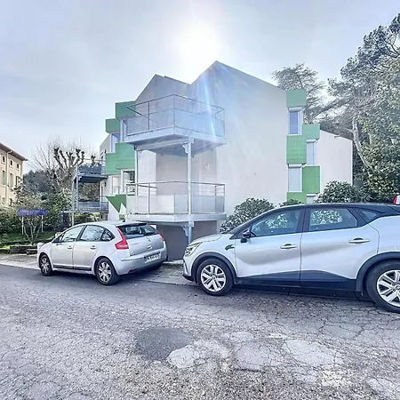 Apartment Avec Terrasse, Proche Thermes Et Centre, Animaux Acceptes, Wifi Inclus, - Fr-1-451-66 *