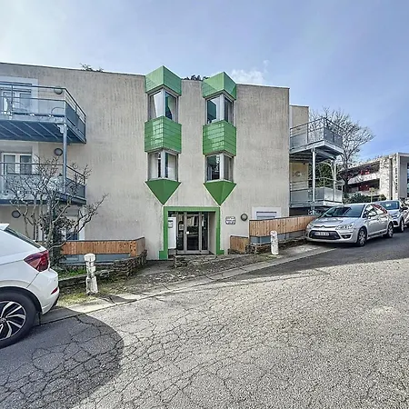 Avec Terrasse, Proche Thermes Et Centre, Animaux Acceptes, Wifi Inclus, - Fr-1-451-66 Apartman *