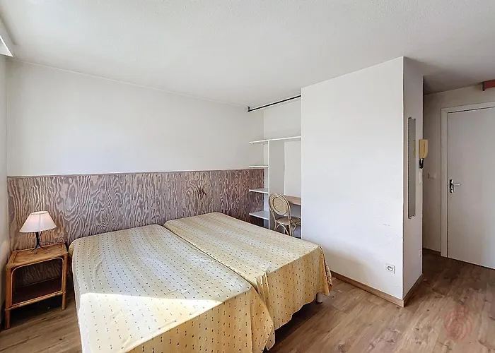 Avec Terrasse, Proche Thermes Et Centre, Animaux Acceptes, Wifi Inclus, - Fr-1-451-66 Διαμέρισμα Lamalou-les-Bains