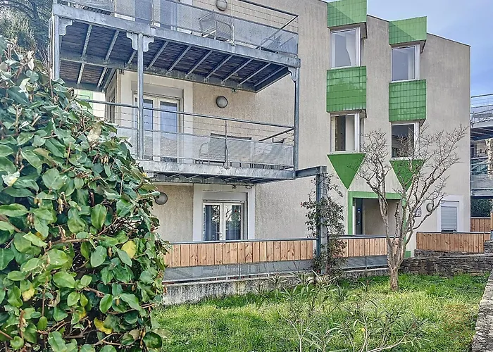 Avec Terrasse, Proche Thermes Et Centre, Animaux Acceptes, Wifi Inclus, - Fr-1-451-66 Διαμέρισμα